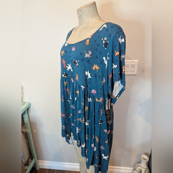 Torrid Disney Cats Short Sleeve Teal Babydoll High Low Top Size 3x NWT - Picture 8 of 13